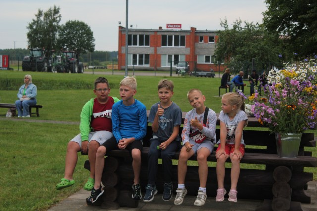 Pasākums "Vasaras balle'' pie Maļinovas pagasta saieta nama